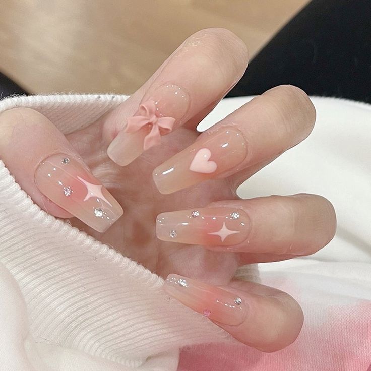 Pink/White Nails Aesthetic ❤️